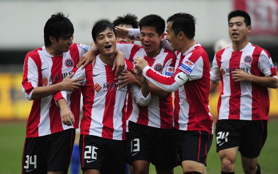 3C：退役三天前我和莱万说不想再为任何球队踢球，除非是巴萨