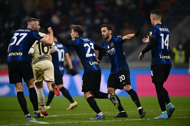 桑托斯官方：内马尔伤愈回归入选下一场巴甲大名单