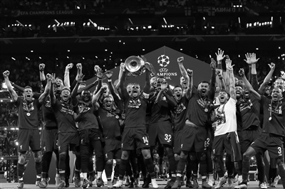 安东尼：我在贝蒂斯重拾快乐；儿时贫民窟生活一直激励着我（安东尼：在贝蒂斯找回快乐，贫民窟童年一直激励我）