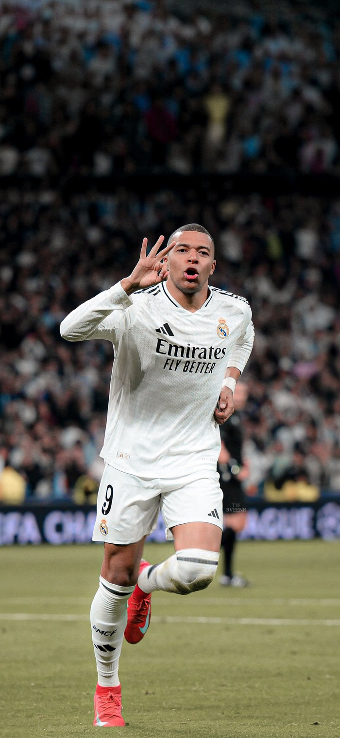 教滑雪也安排上了？还有什么是蔚来驾享小哥不会的吗！