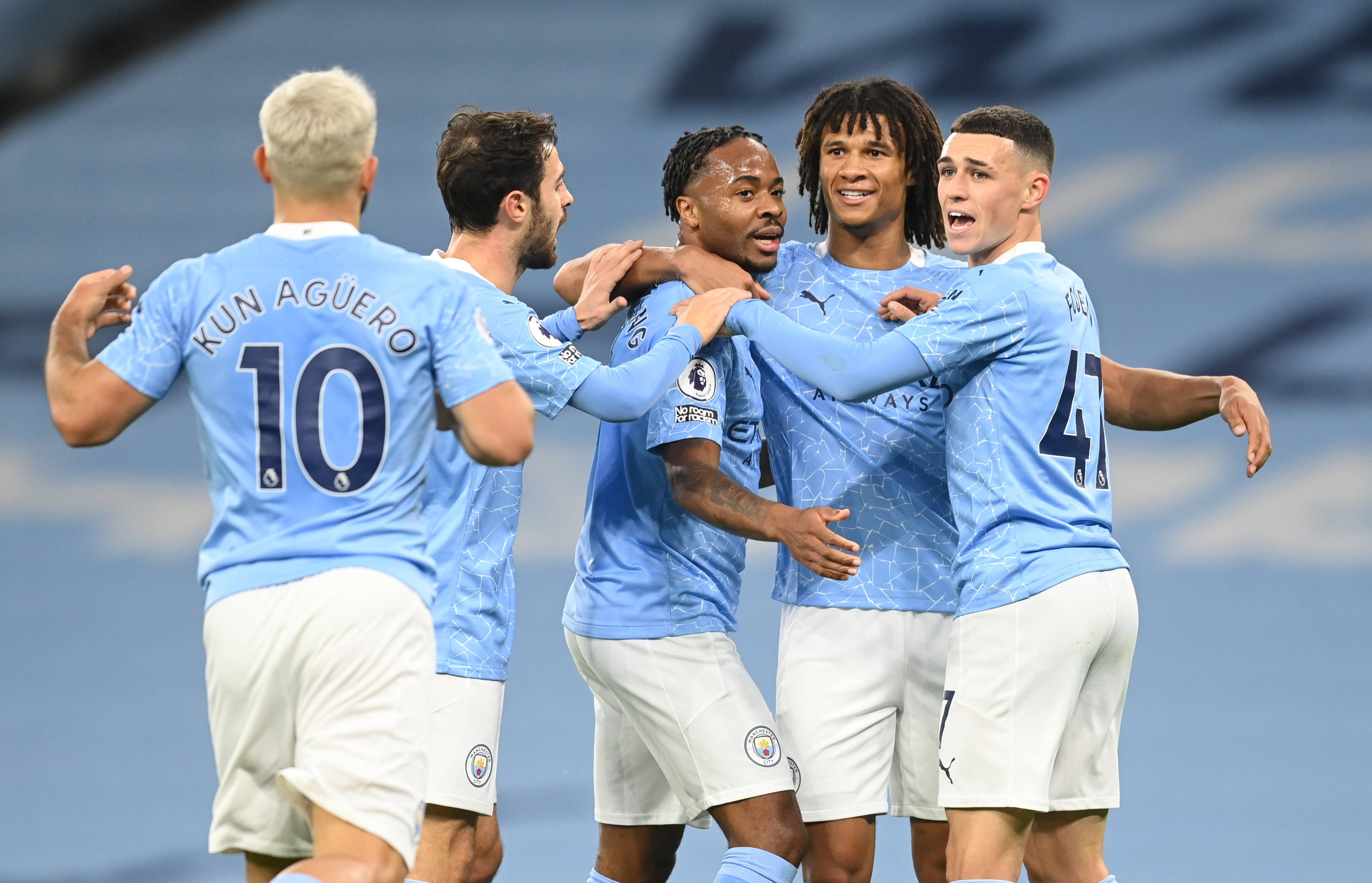 致敬，若塔兄弟前东家贡多马尔在球衣上印了他们的头像和名字