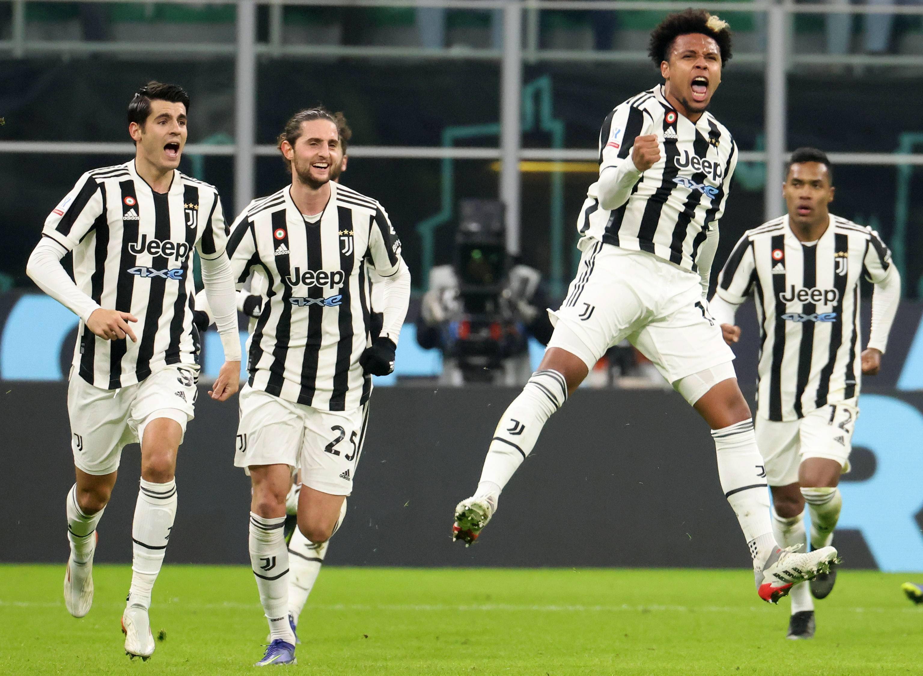 莫雷托：四五家英超中游俱乐部想引进埃永，还有一家有机会踢欧冠（莫雷托：英超四五支中游队有意埃永，另有一队或战欧冠）