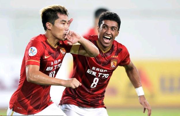 英超：利物浦主场4-0大胜埃弗顿（英超：利物浦主场4-0完胜埃弗顿）