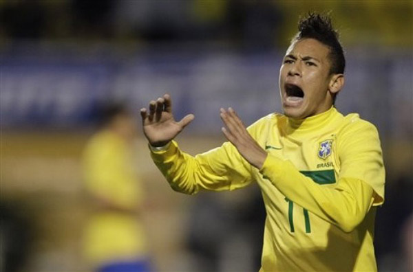 斯帕莱蒂：球员们脸上不再是满足的表情，而是更加放松的表情