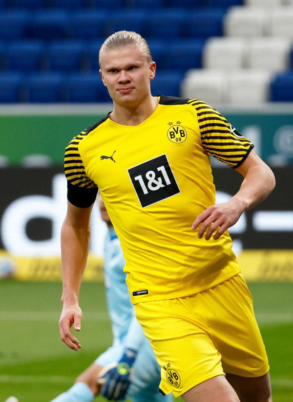 从5-1到5-4！曼城险些痛失好局 瓜帅：我头发都掉光了！