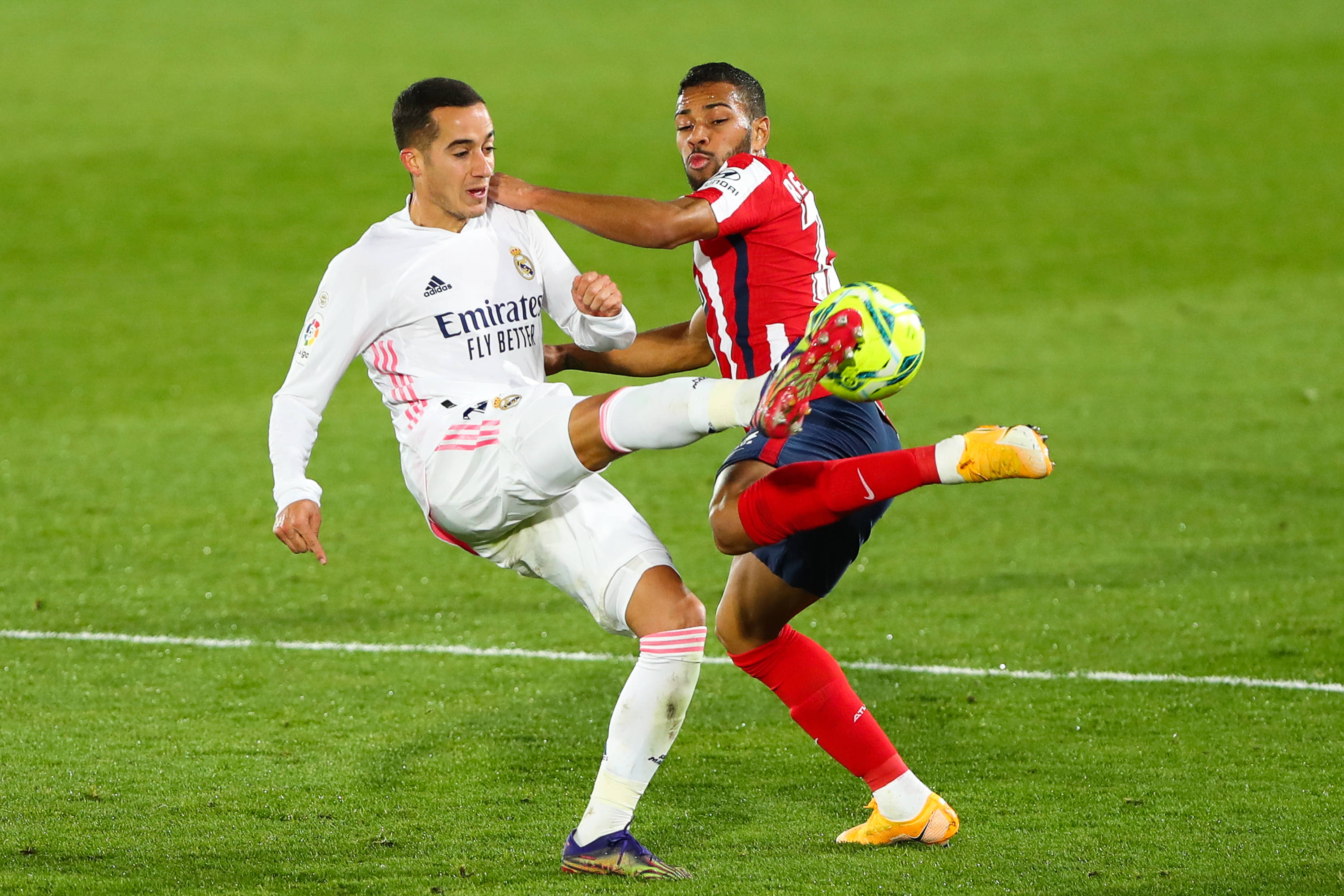 李金羽：愿铁人在中超给人留下深刻印象，来年困难大于一切（李金羽：盼铁人在中超打出深刻存在感，明年挑战更为艰巨）