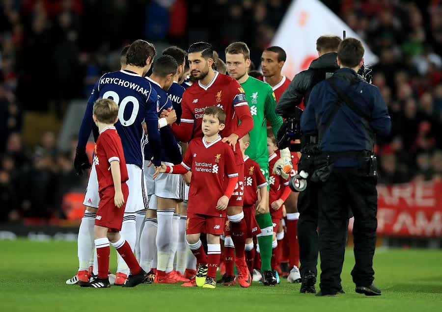 胡荷韬：球队合练才几天，很想拼下来但身体不在最好的状态