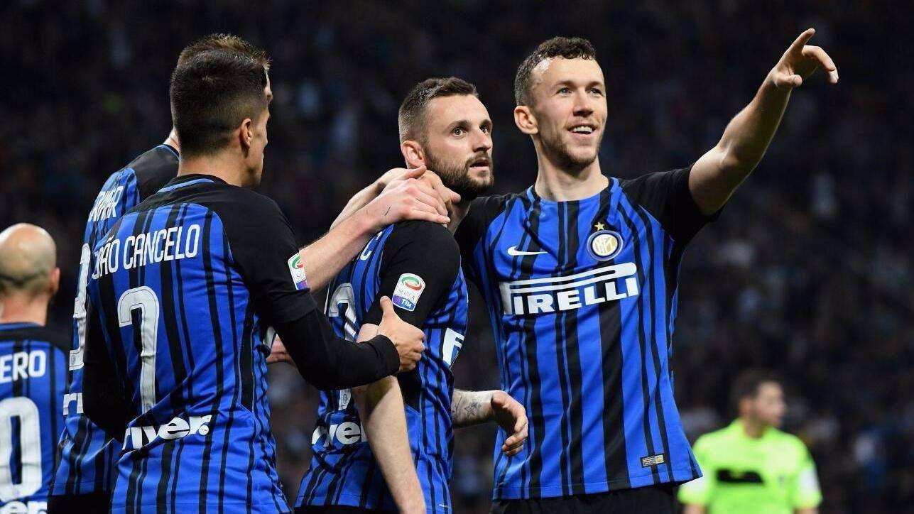 打进精彩世界波+头球破门，马杜埃凯当选欧冠本周最佳球员（远射惊艳再献头槌，马杜埃凯荣膺欧冠周最佳球员）