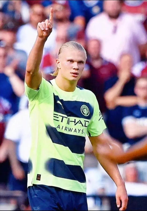 英媒：吉达国民想世界杯后签维尼修斯，准备开5年10亿欧薪水